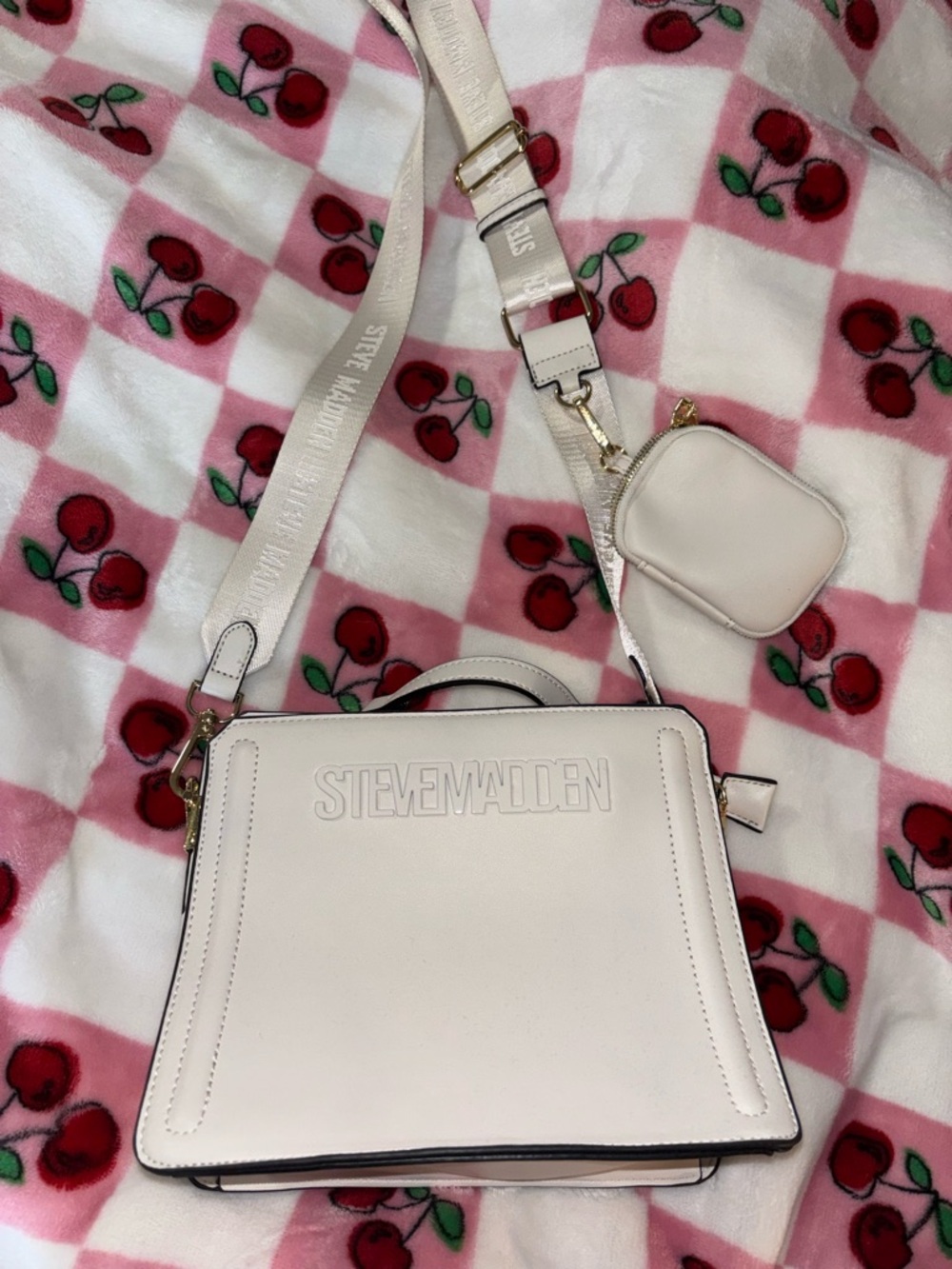 Steve Madden White Crossbody Bag with Detachable Strap and Pouch